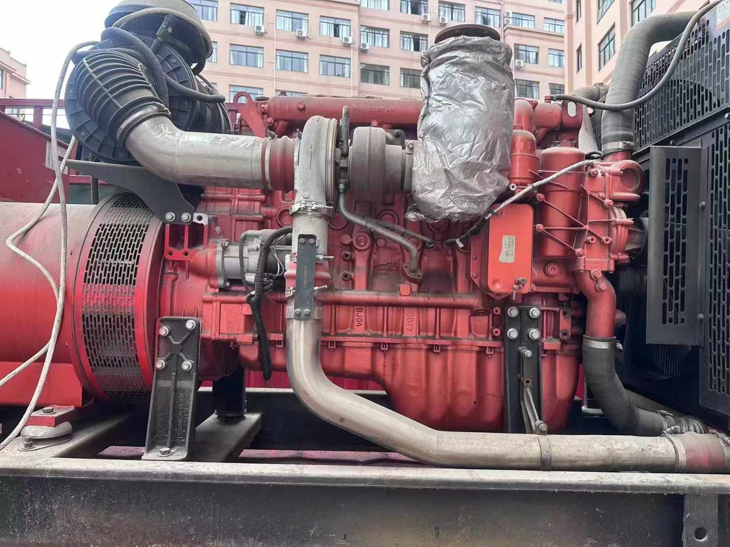 格尔木如何选择适合 600kW 柴油发电机组的过载保护器？